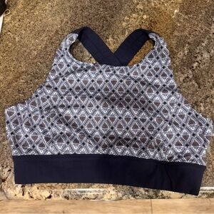 Atleta High Neck Cross back Sport bra Navy-Geometric Print Size Large